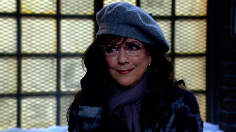   Colleen Zenk, The Young and the Restless'ta Jordan rolünde şapkalı ve peruklu