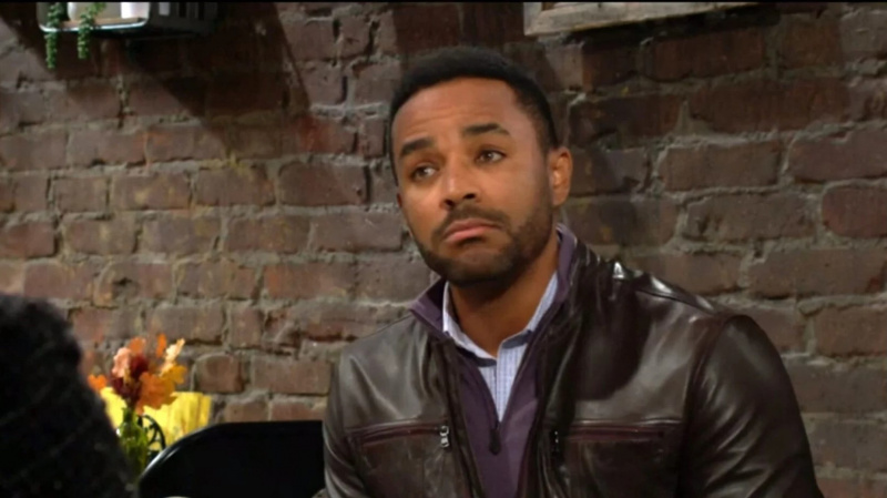   Sean Dominic, The Young and the Restless dizisindeki Nate Hastings rolünde