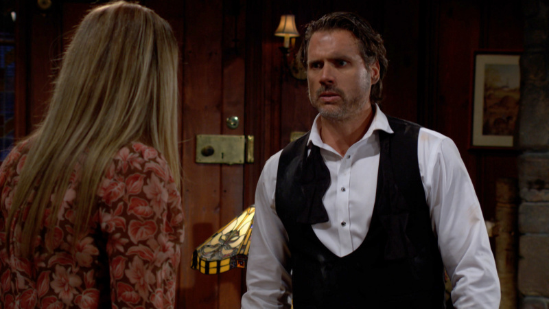  Joshua Morrow, The Young and the Restless'ta hayrete düşmüş Nick rolünde