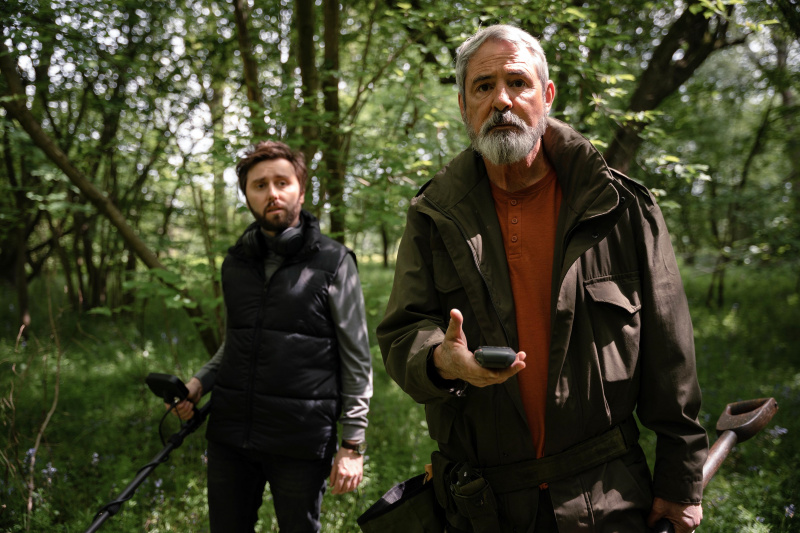 Finders Keepers Channel 5:llä pääosissa Neil Morrissey ja James Buckley.