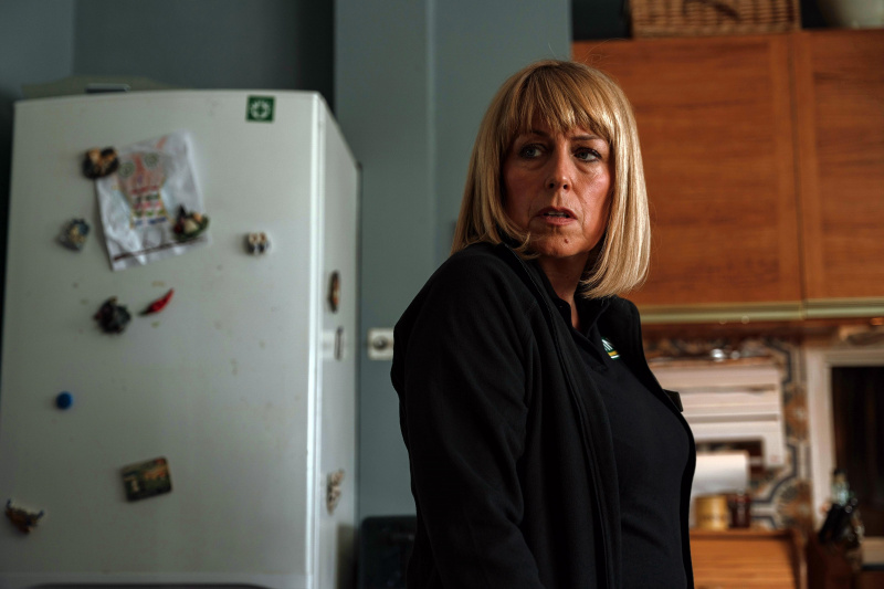   Fay Ripley Annena elokuvassa Finders Keepers.