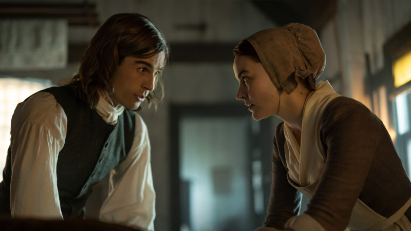   Dr Denzell Hunter และ Rachel Hunter ใน Outlander ซีซั่น 7 ตอนที่ 4