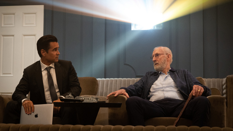   Colin Farrell et James Cromwell dans l'épisode 2 de Sugar