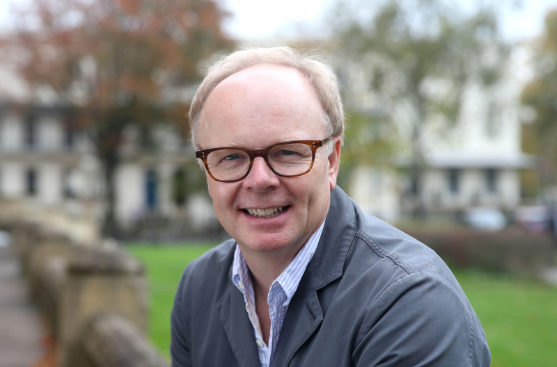 Kanal 5 Coma on pingeline põnevik, mille peaosas on Jason Watkins.