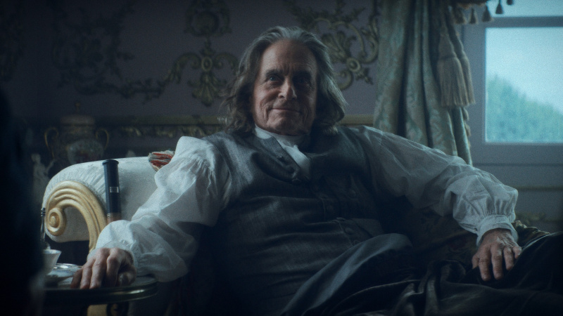 Benjamin Franklin (Michael Douglas) în Franklin
