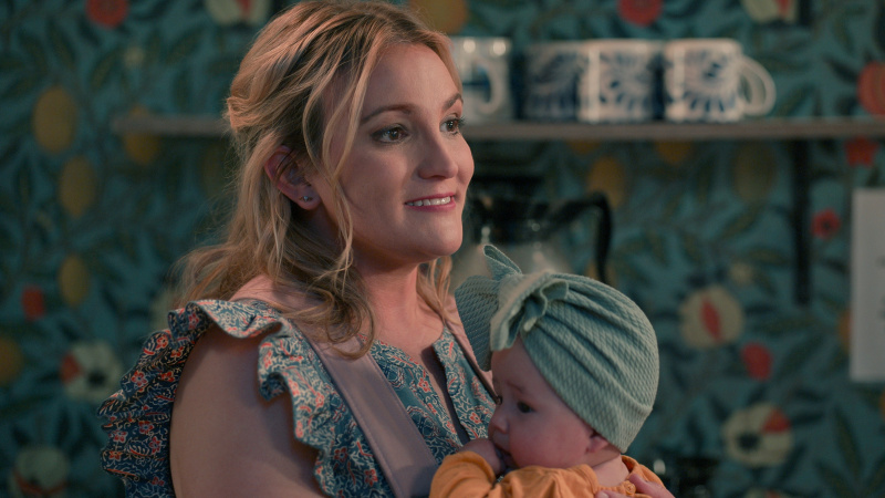   Jamie Lynn Spears mängib Noreeni, kes hoiab last Sweet Magnolias 3. hooajas