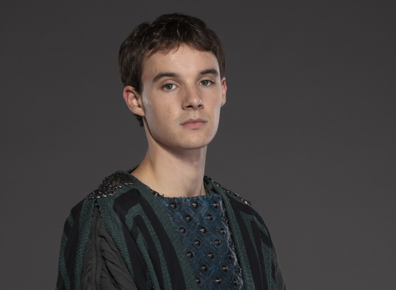   Ewan Horrocks hrá Drusus v Domina sezóne 2