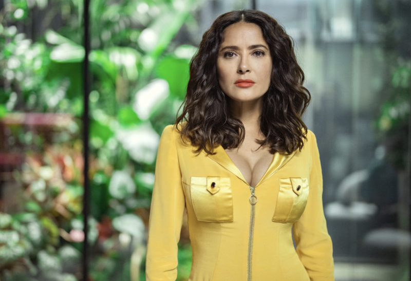 Zvezdnico Črnega ogledala Salmo Hayek je skrbelo, da bo 'zašla v težave' zaradi šokantnega preobrata v scenariju