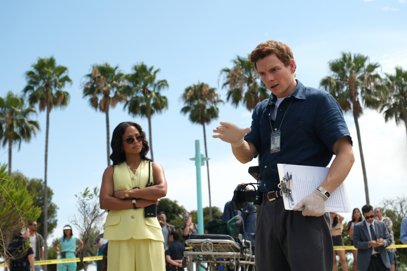   Patrick Gibson et Christina Milian dans le rôle de Dexter Morgan et de la détective Maria LeGuerta