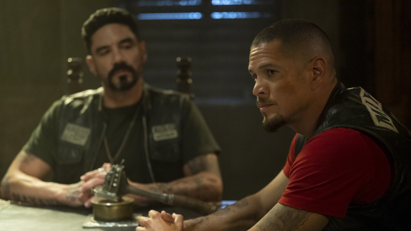   Mayans M.C.'de Clayton Cardenas ve JD Pardo