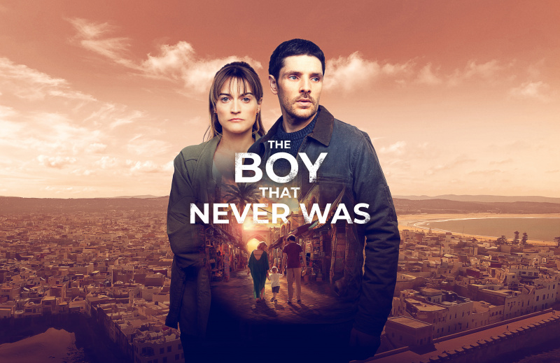 Chlapec, ktorý nikdy nebol 1. séria hrá Toni O'Rourke ako Robin a Colin Morgan ako Harry.