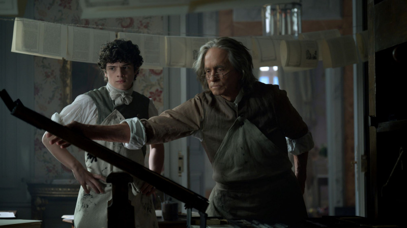 Noah Jupe și Michael Douglas în Franklin
