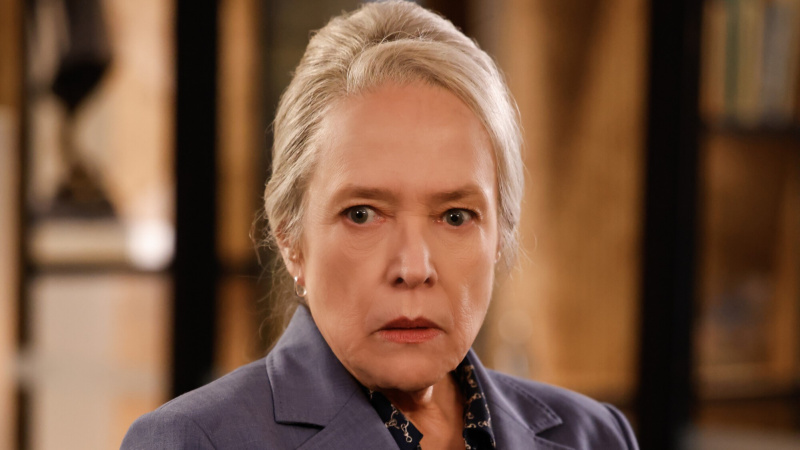   Matlock rolünde Kathy Bates, Matlock 7. bölümde sürpriz yaptı