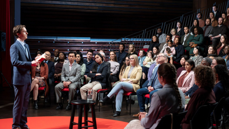  FREDDIE HIGHMORE, WILL YUN LEE, FIONA GUBELMANN, CHRISTINA CHANG, PAIGE SPARA, WAVYY JONEZ, CHUKU MODU, KAYLA CROMER, APRIL CAMERON, ANTONIA THOMAS, ELFINA LUK, BRANDON LARRACUENTE, BRIA SAMONÉ HENDERSON u filmu Dobri doktor