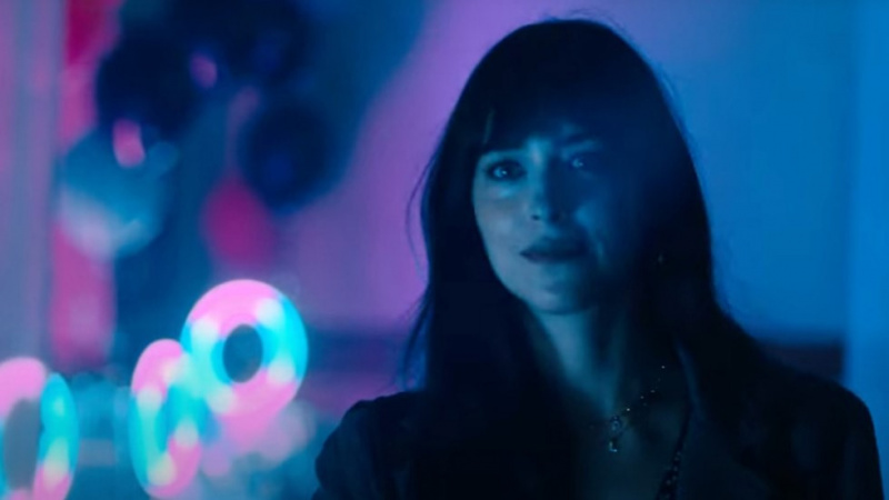   Dakota Johnson vo filme Cha Cha Real Smooth