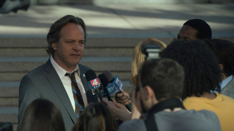   Peter Sarsgaard i Presumed innocent