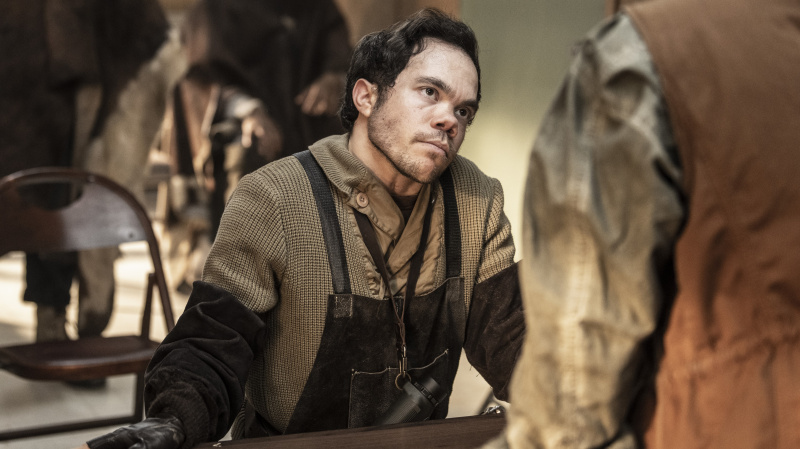   Matthew Jeffers ako Nat vo filme The Walking Dead: The Ones Who Live