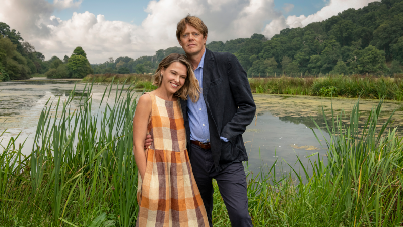 Kris Marshall de Beyond Paradise se prépare pour le crossover Death in Paradise