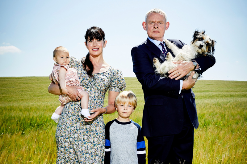   Doc Martin Sezóna 10, s Martinom, Louisou a deťmi.
