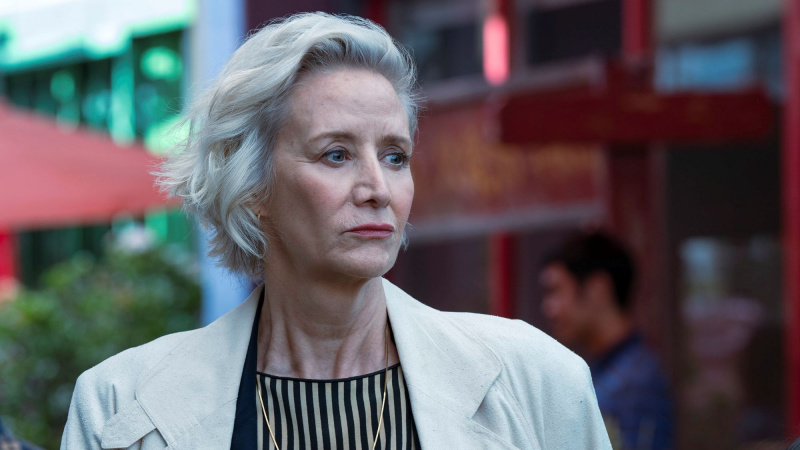   Yaşlı Adam'daki Janet McTeer