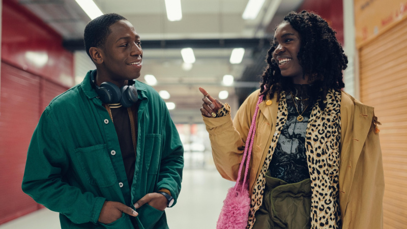   Domas (Davidas Jonssonas) ir Yasas (Vivian Oparah) Rye Lane