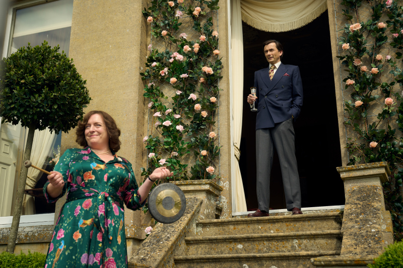   คู่แข่งใน Disney Plus นำ Jilly Cooper's famous novel to life, with David Tennant leading the way.
