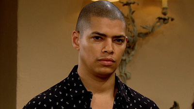 Delon de Metz เป็น Zende Forrester บน Bold and the Beautiful