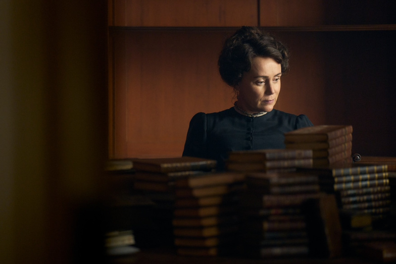   Keeley Hawes, Miss Austen dizisindeki Cassandra Austen rolünde.
