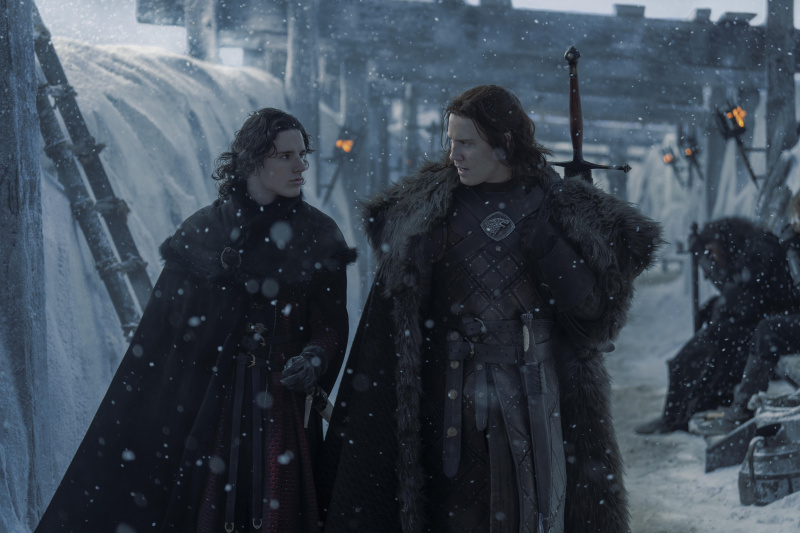   Harry Collett nel ruolo del principe Jacaerys e Tom Taylor nel ruolo di Cregan Stark