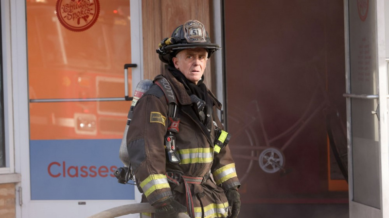   Ο David Eigenberg ως Herrmann στη σεζόν 12 του Chicago Fire
