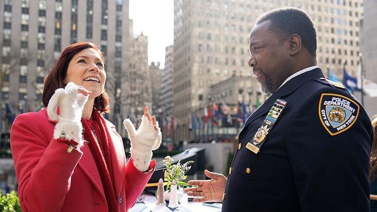   Carrie Preston og Wendell Pierce i Elsbeth