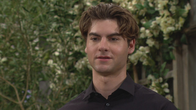   Remy (Christian Weissman) sa usmieva vo filme The Bold and the Beautiful