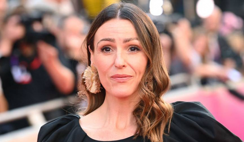 Suranne Jones prisjeća se smiješne priče o tome kako je upoznala svog muža na vjenčanju Sally Lindsay