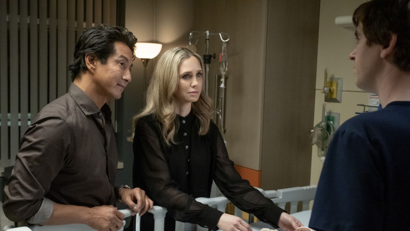   İyi Doktor'da Will Yun Lee ve Fiona Gubelmann