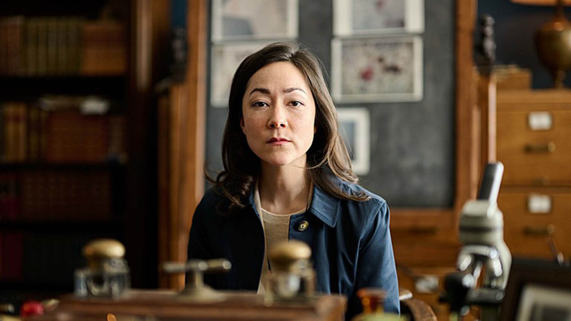   Η Elizabeth Newport (EMILY PIGGFORD) στην 27η σεζόν του Silent Witness