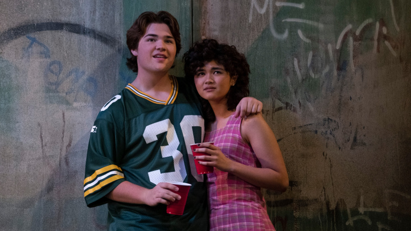   Maxwell Acee Donovan ve Sam Morelos That'ta'90s Show