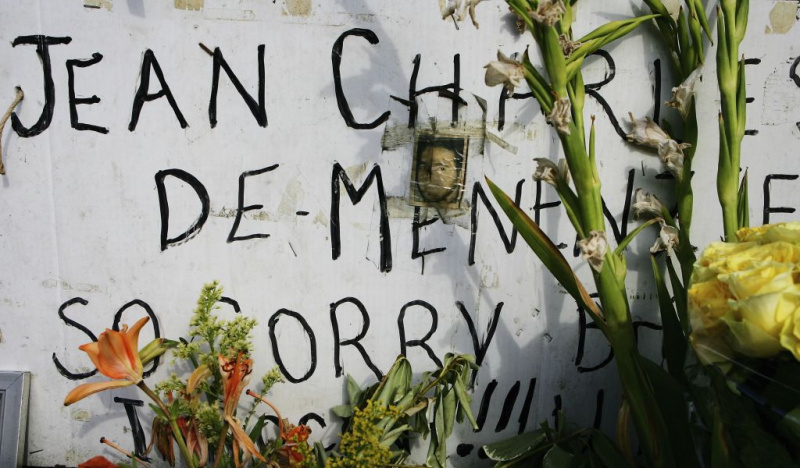   ถึงอนุสรณ์สถาน Jean Charles de Menezes
