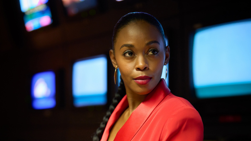   Nafessa Williams, Rivals'da Cameron Cook rolünde
