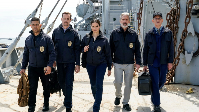 วิลเมอร์ วัลเดอร์รามา, ฌอน เมอร์เรย์, แคทรีนา ลอว์, แกรี่ โคล และไบรอัน ดีทเซน ใน NCIS