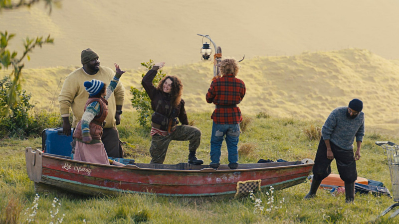 Nonso Anozie, Naledi Murray, Stefania LaVie Owen, Christian Convery и Adeel Akhtar в Sweet Tooth