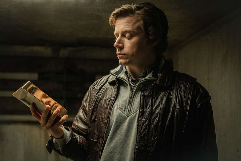  BBC1'deki Altın'da Jack Lowden başrolde.