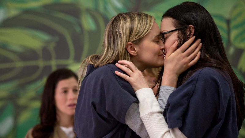   Taylor Schilling ja Laura Prepon oranssissa on uusi musta