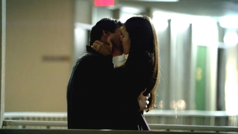   Ian Somerhalder ja Nina Dobrev Vampyyripäiväkirjassa