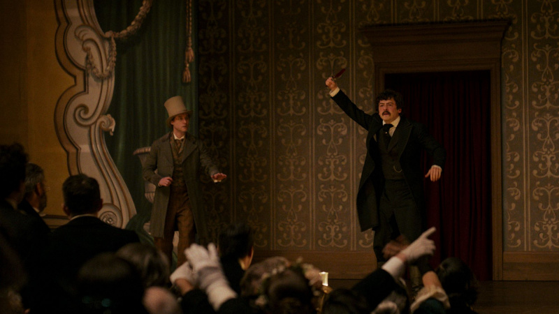   Anthony Boyle i Manhunt