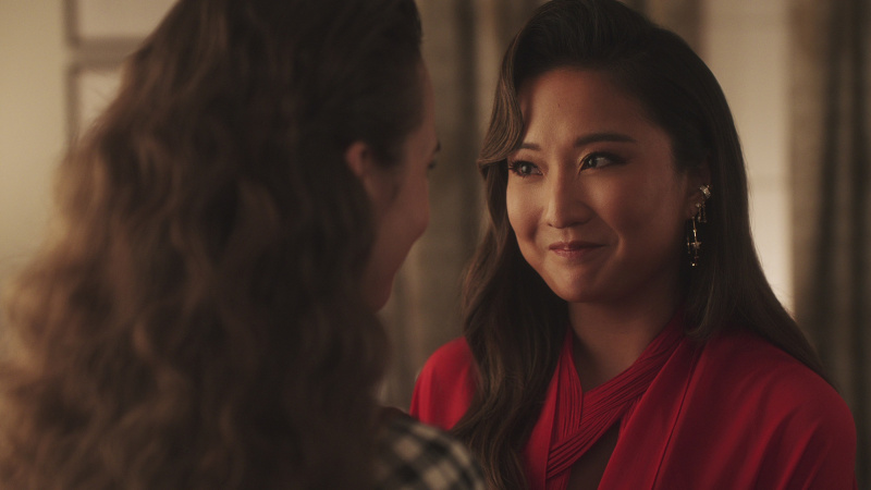   Ashley Park ca Mindy în episodul 410 din Emily in Paris