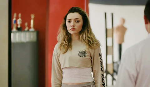   Пейтън Лист като Тори Никълс в Cobra Kai