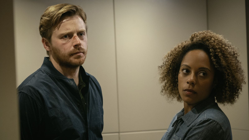   Jack Lowden i Rosalind Eleazar u Sporim konjima