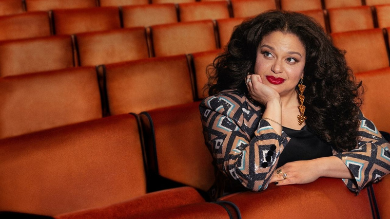 Michelle Buteau ulazi u povijest svojim novim stand-up specijalom na Netflixu, koji izlazi danas