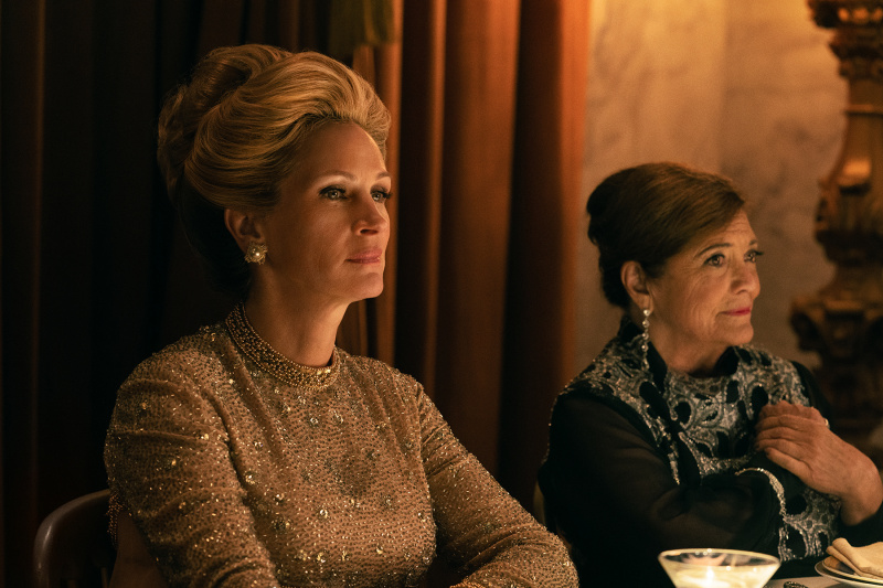   TV esta noite Julia Roberts como a formidável Martha Mitchell
