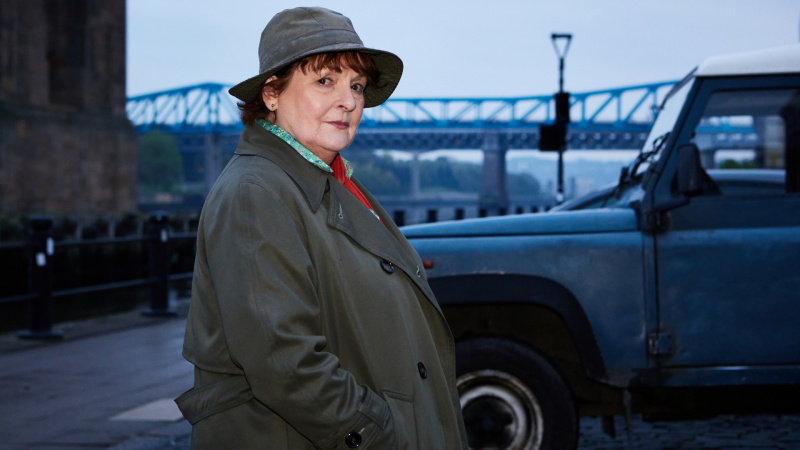   Brenda Blethyn als DCI Vera Stanhope.
